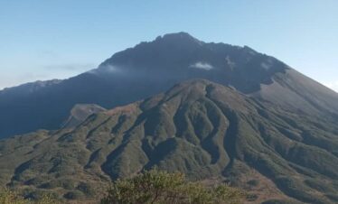 mount meru